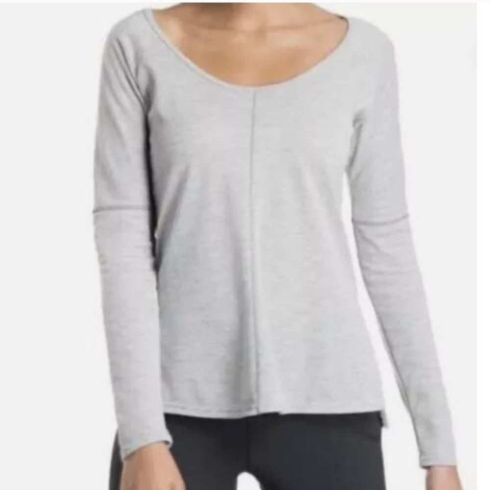 Kuhl Light Gray Scoop Neck Wool Blend Arden Shirt W1490 Sz XS